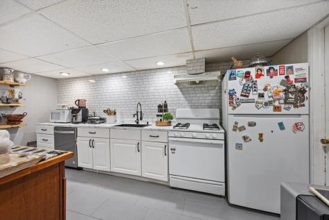 93 Stanwood Street West Hartford CT 06110