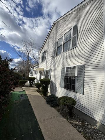 1 Long Society Road Norwich CT 06365