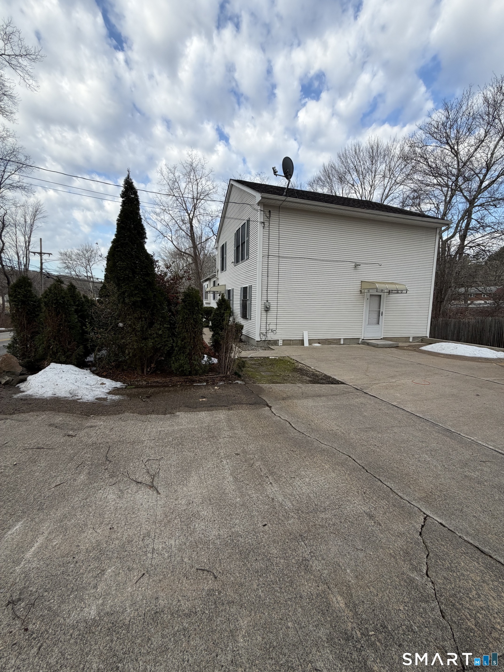1 Long Society Road Norwich CT 06365
