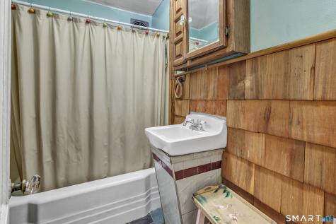 894 New Haven Road Naugatuck CT 06770