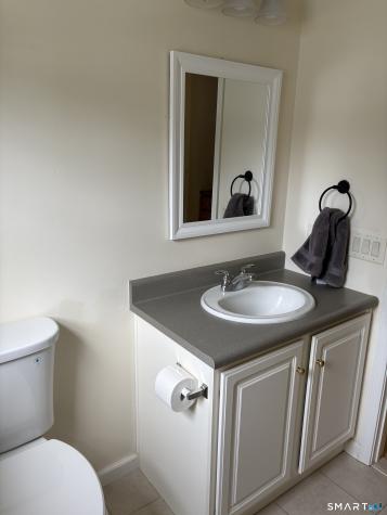41 Woodland Trail Killingworth CT 06419