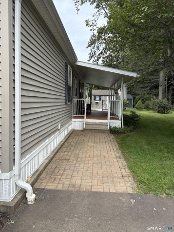 41 Woodland Trail Killingworth CT 06419