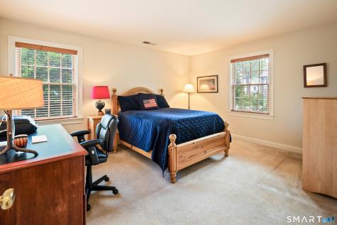 64 Douglas Road New Canaan CT 06840