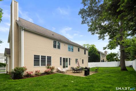 64 Douglas Road New Canaan CT 06840