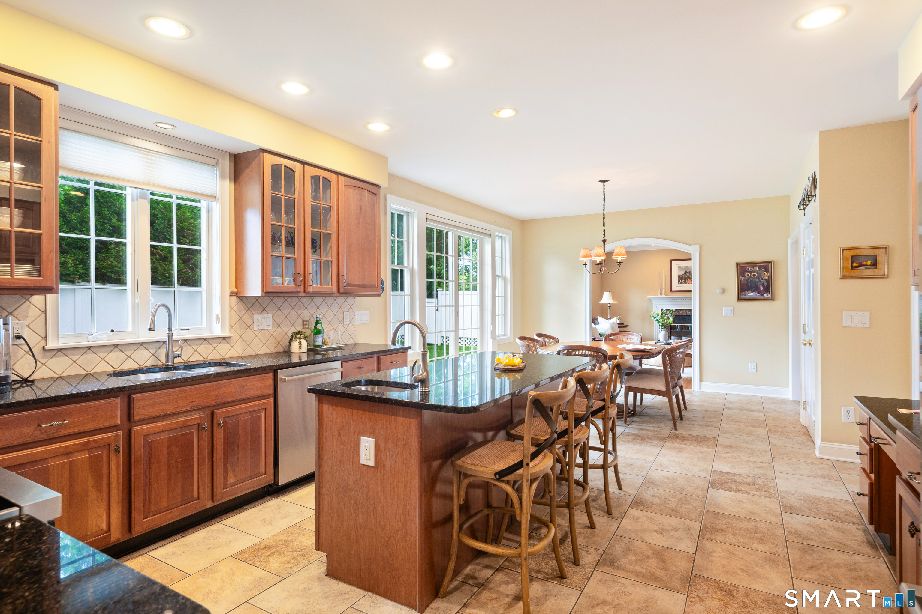 64 Douglas Road New Canaan CT 06840