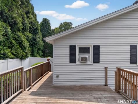 25 Lyman Hill Road Norwich CT 06360