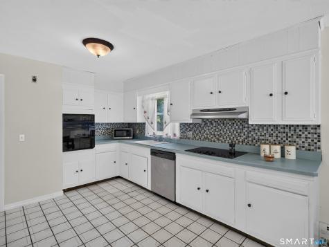 25 Lyman Hill Road Norwich CT 06360