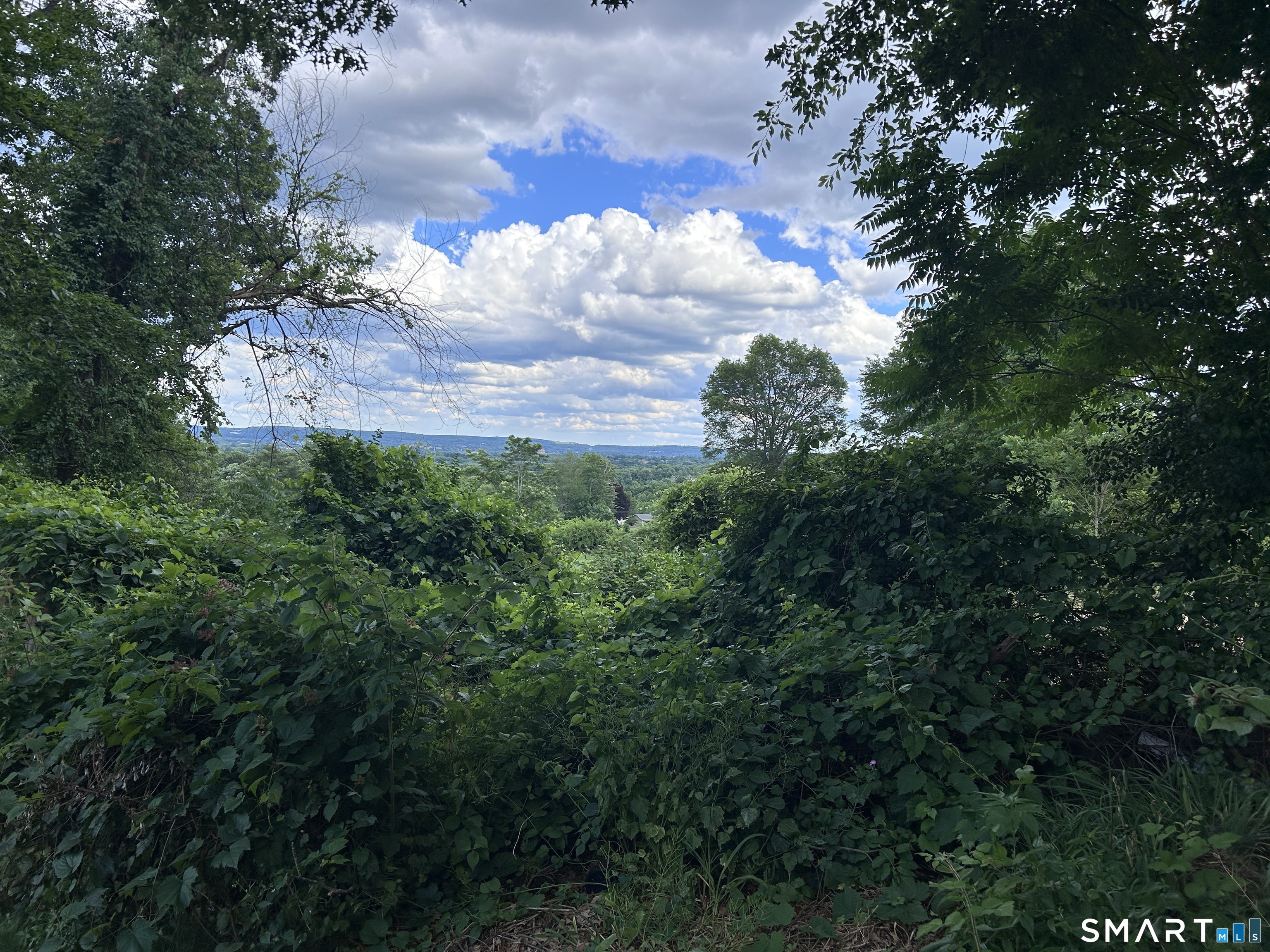 85 Ten Acre Road Middletown CT 06457