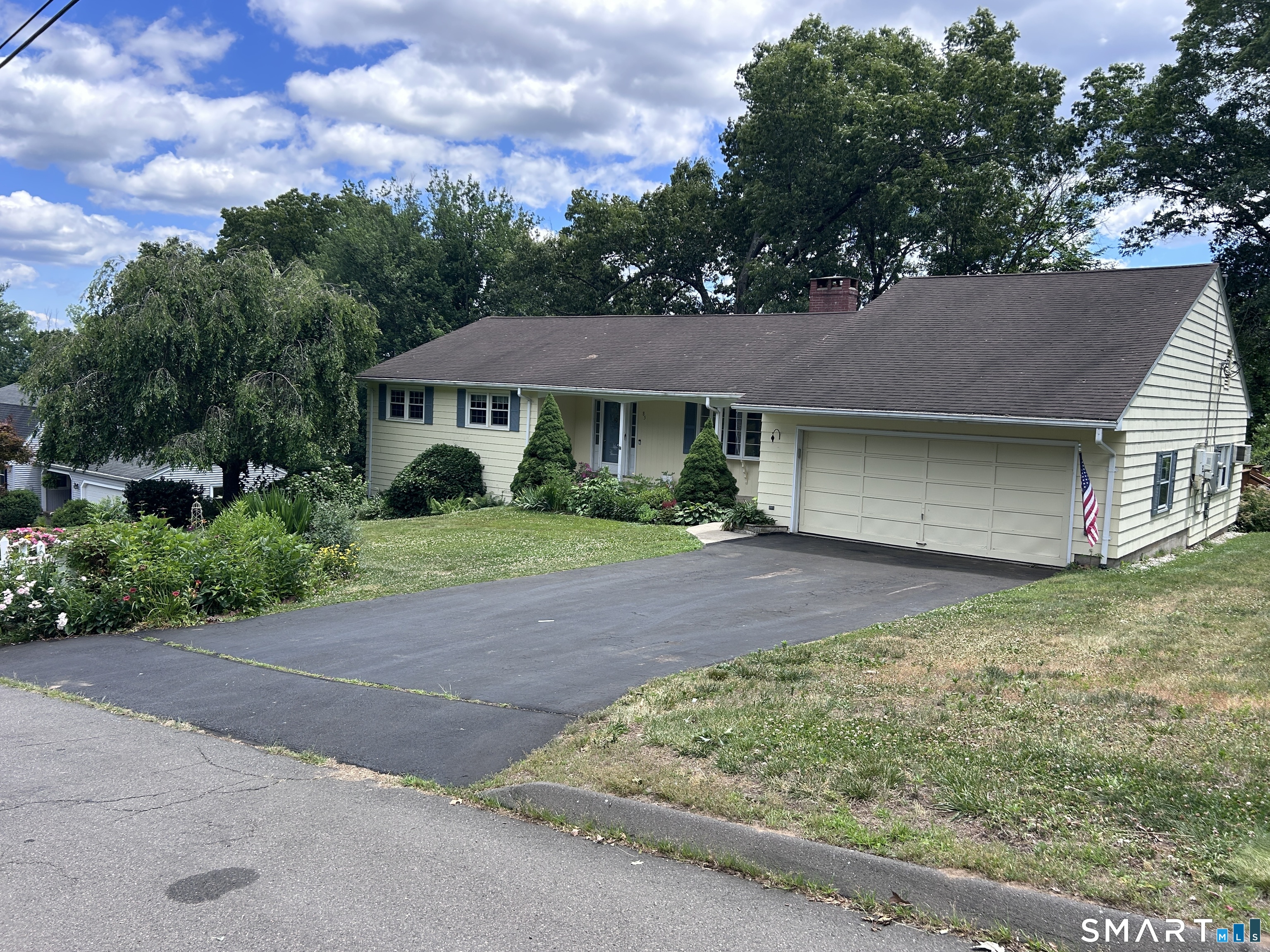 85 Ten Acre Road Middletown CT 06457
