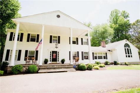 91 Labbance Lane Fairfield CT 06824