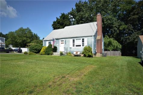 121 Riverview Circle Fairfield CT 06824