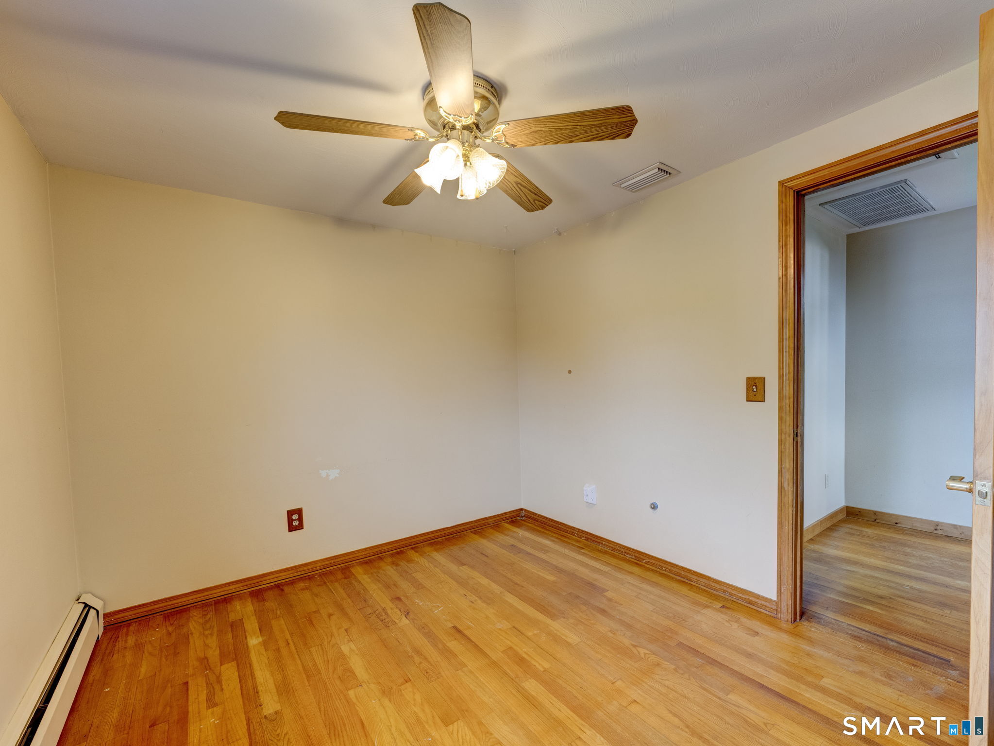 160 Mohawk Drive East Hartford CT 06108