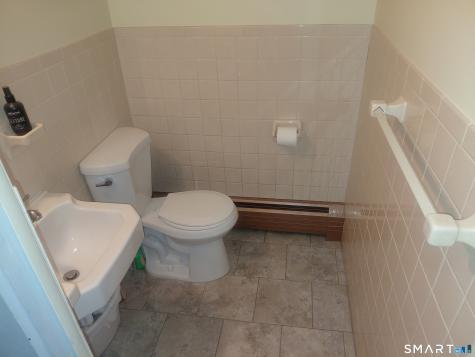 17 Hickory Hill Drive Waterbury CT 06708