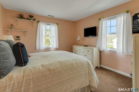 9 Tamarack Place Greenwich CT 06831