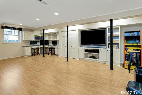 9 Tamarack Place Greenwich CT 06831