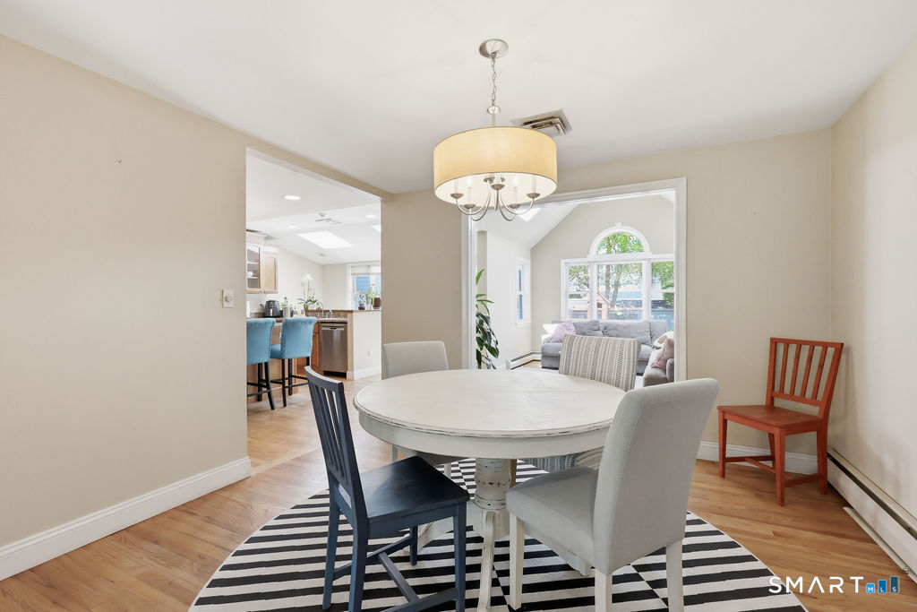 37 Stoneham Drive West Hartford CT 06117