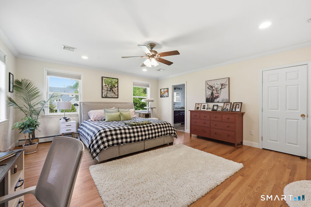37 Stoneham Drive West Hartford CT 06117