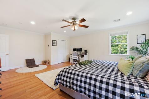 37 Stoneham Drive West Hartford CT 06117