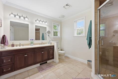 37 Stoneham Drive West Hartford CT 06117