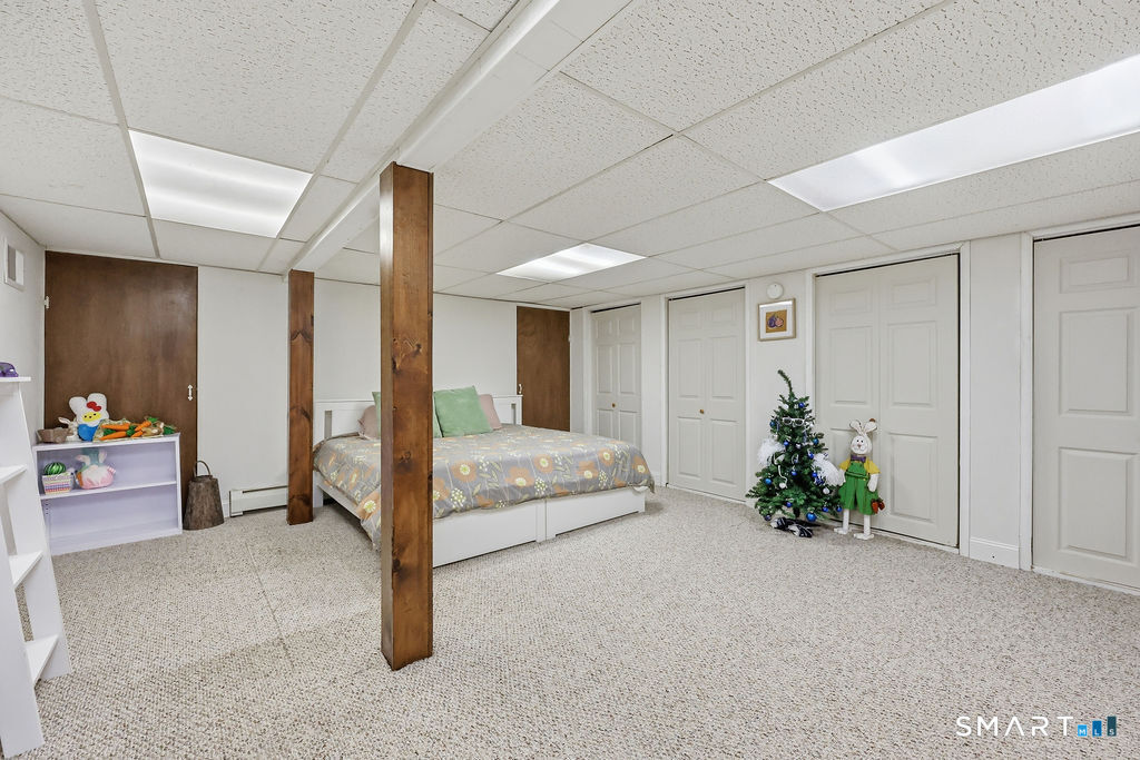 37 Stoneham Drive West Hartford CT 06117