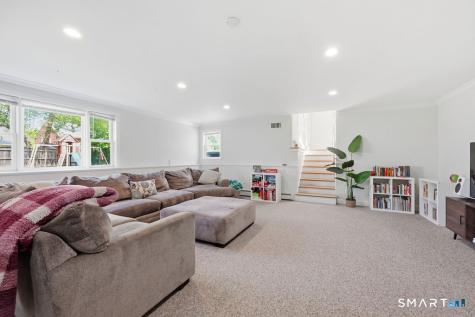 37 Stoneham Drive West Hartford CT 06117