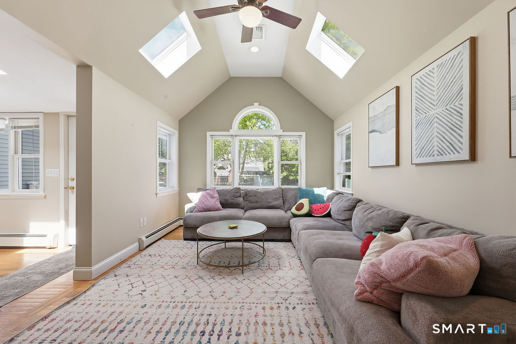37 Stoneham Drive West Hartford CT 06117