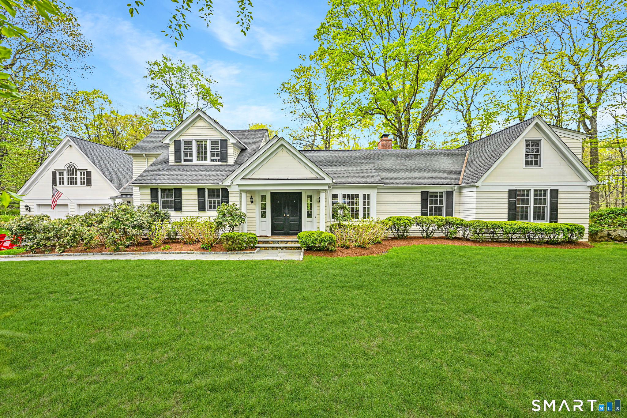 758 Smith Ridge Road New Canaan CT 06840