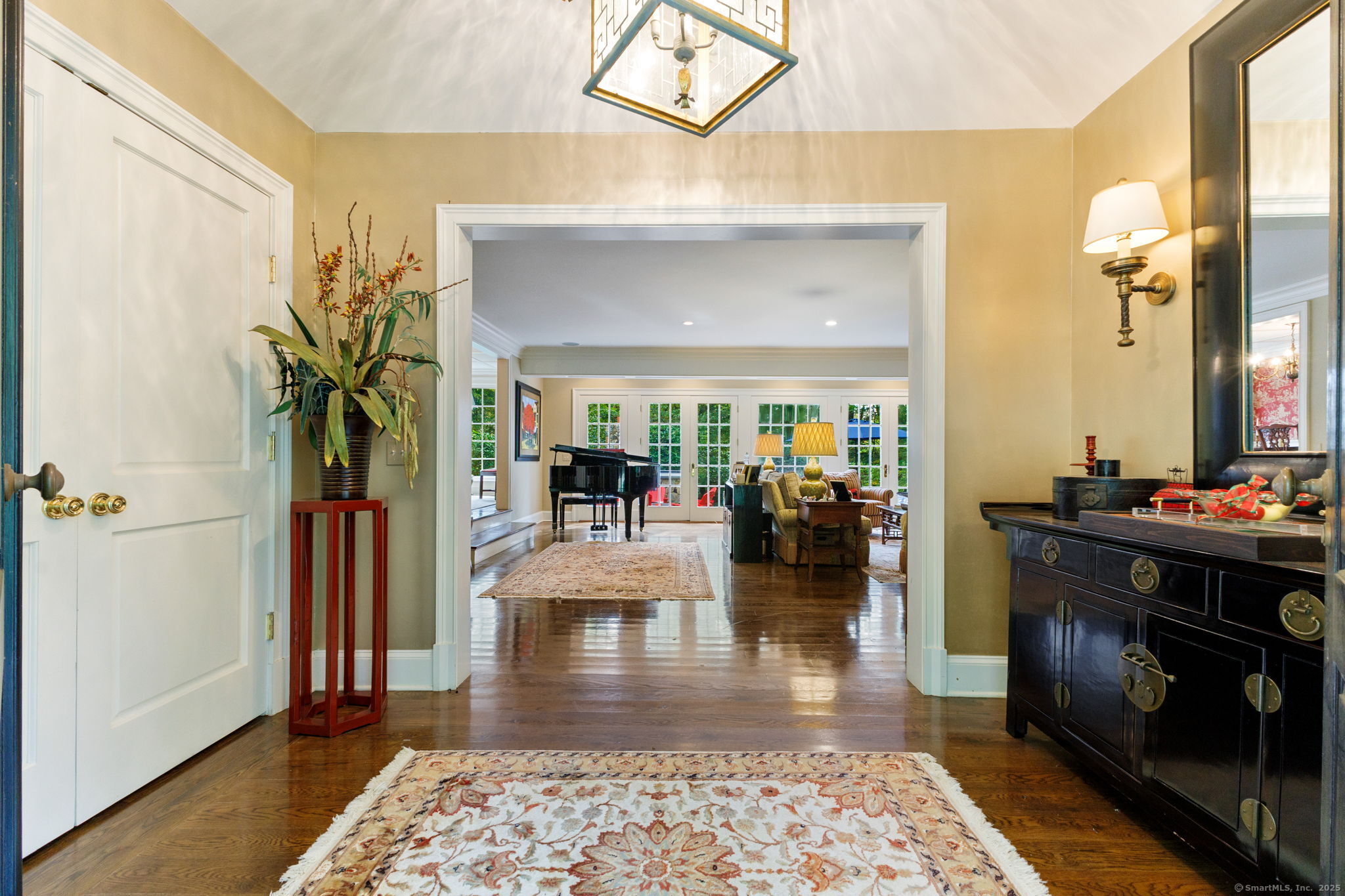 758 Smith Ridge Road New Canaan CT 06840