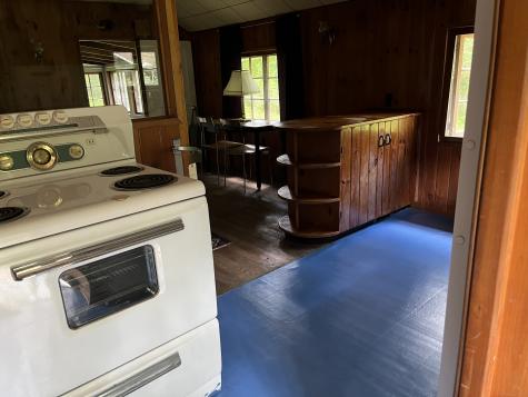 4 Columbia Road Clinton CT 06413