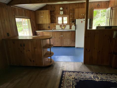 4 Columbia Road Clinton CT 06413