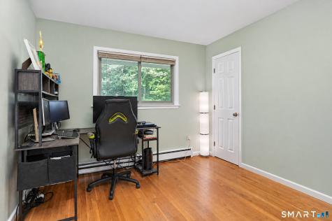 15 Henso Drive Danbury CT 06811
