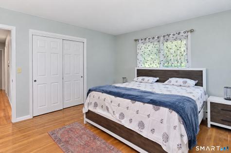 15 Henso Drive Danbury CT 06811