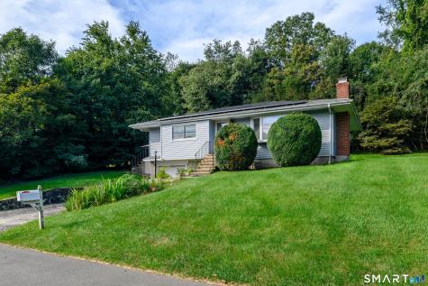 15 Henso Drive Danbury CT 06811