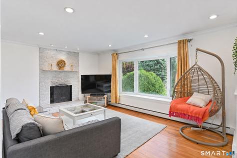 15 Henso Drive Danbury CT 06811