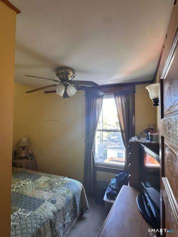 107 Phillips Street Waterford CT 06385
