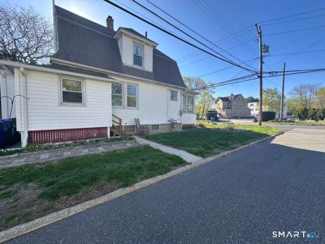 107 Phillips Street Waterford CT 06385