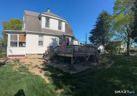 107 Phillips Street Waterford CT 06385