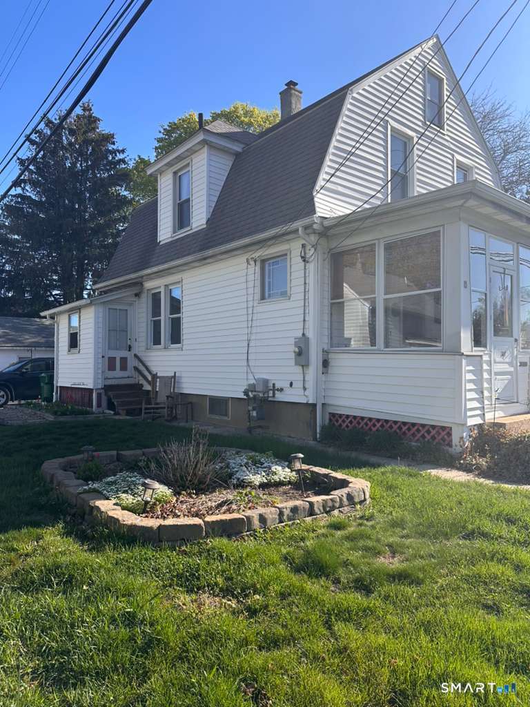 107 Phillips Street Waterford CT 06385