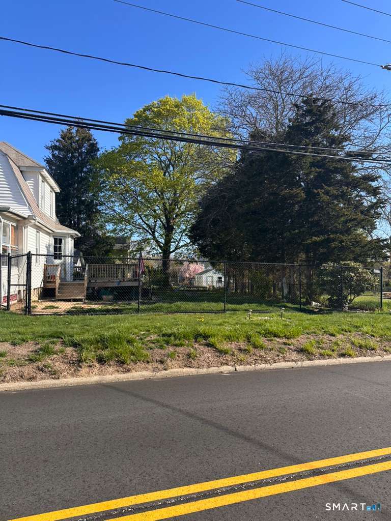 107 Phillips Street Waterford CT 06385