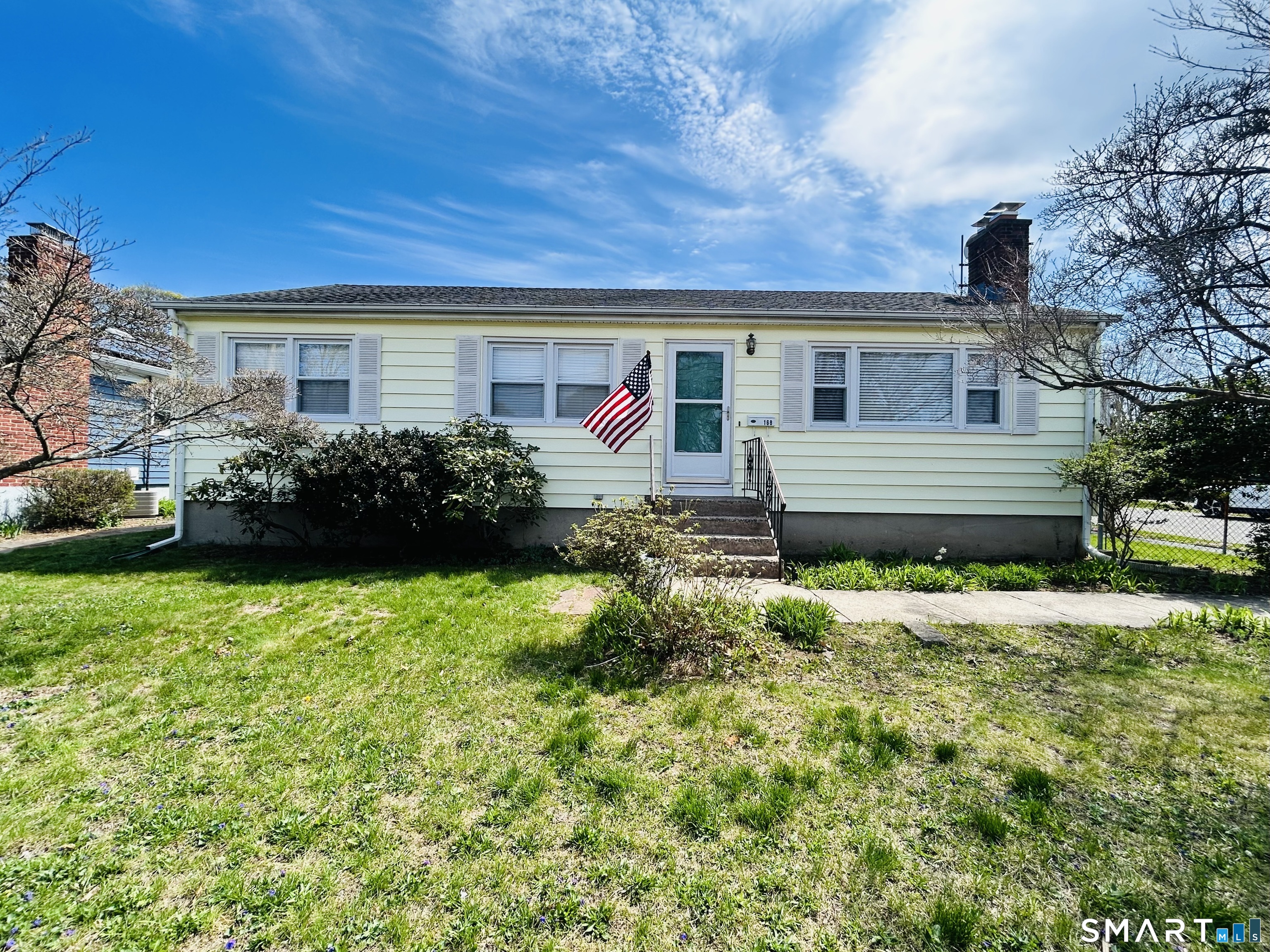 168 Blohm Street West Haven CT 06516