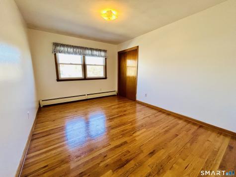168 Blohm Street West Haven CT 06516