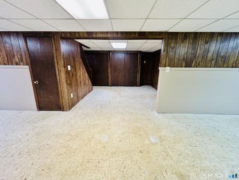 168 Blohm Street West Haven CT 06516