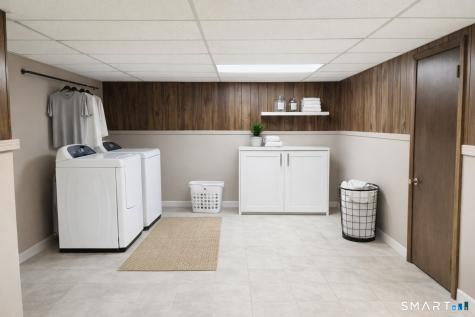 168 Blohm Street West Haven CT 06516
