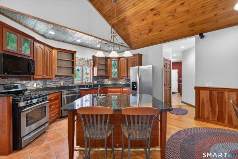 44 Michalec Road Willington CT 06279