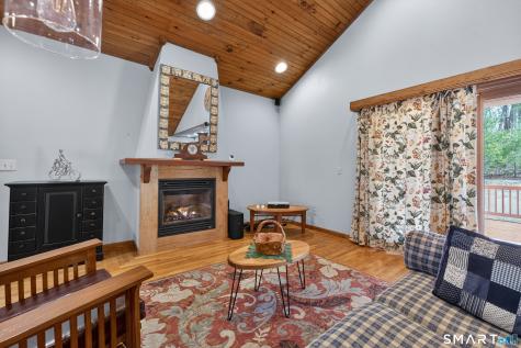 44 Michalec Road Willington CT 06279