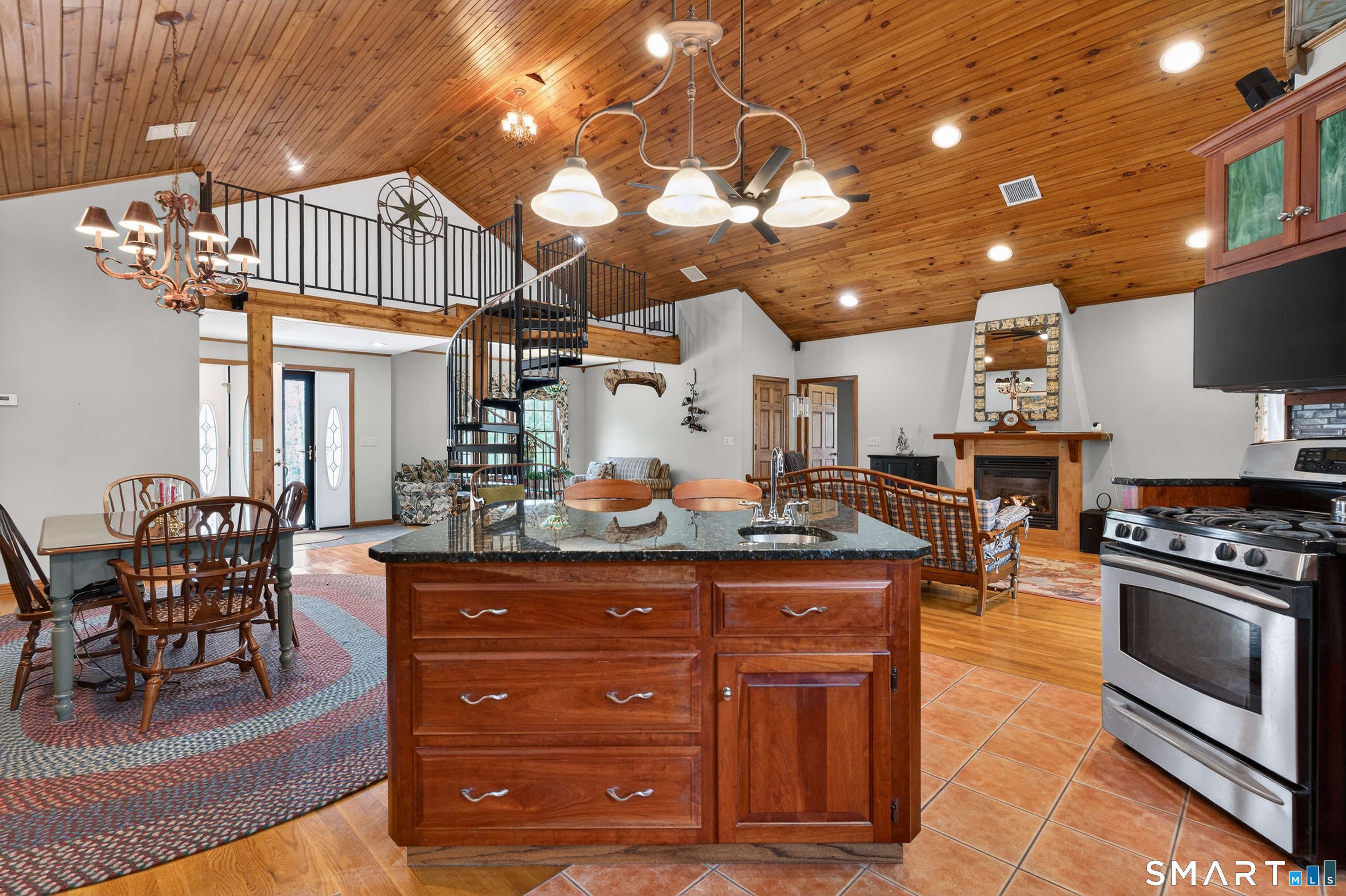 44 Michalec Road Willington CT 06279