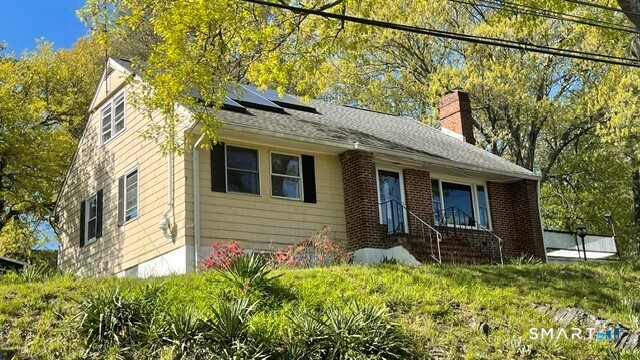 310 Douglas Street Bridgeport CT 06606
