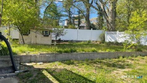 310 Douglas Street Bridgeport CT 06606