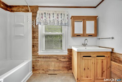 385 Main Street Durham CT 06422