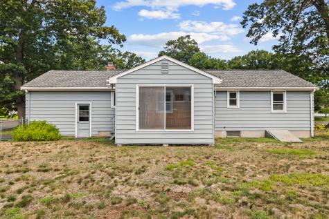 7 Colgate Lane East Hartford CT 06108